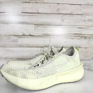 Nike Shoes Women Size 8.5 Sea Glass Interact Run Barely Volt Road Run Sneakers